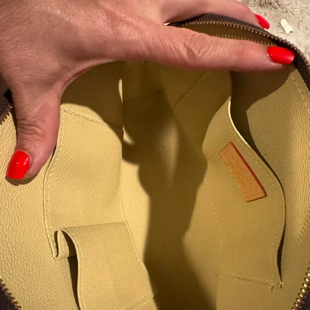 Louis Vuitton Brown and Tan Monogram Clutch - Picture 6 of 6